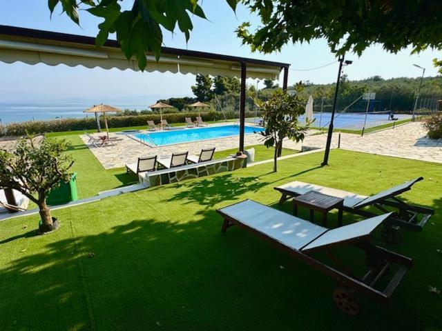 Rouga Paradise Resort Vonitsa Exterior foto